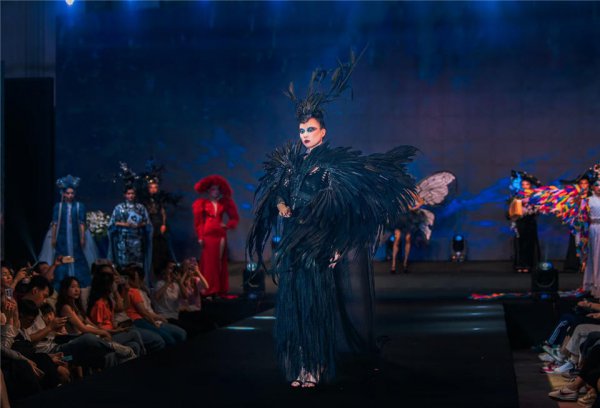 海峡两岸2020彩妆造型潮流趋势发布会